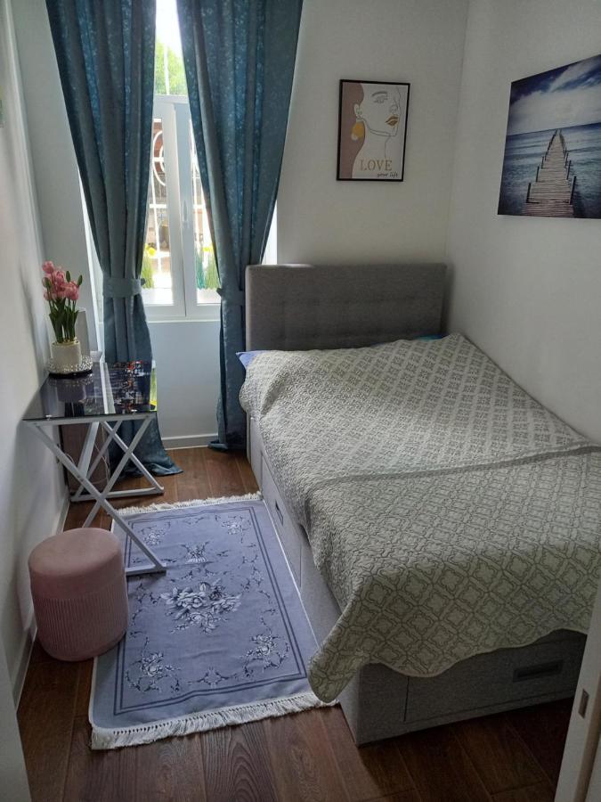 شقة Apartman Beti أوباتيا المظهر الخارجي الصورة