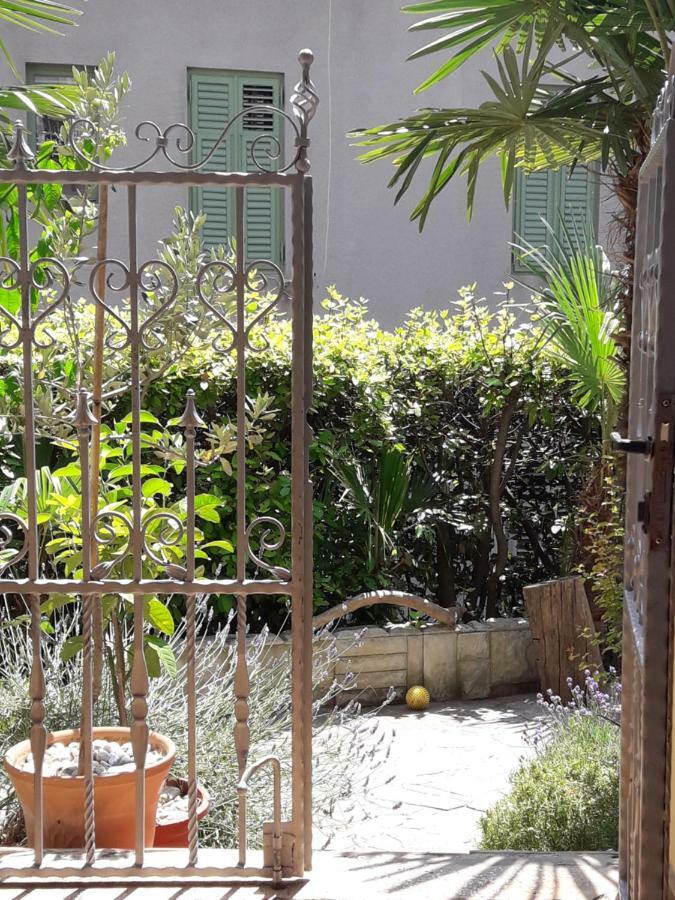 شقة Apartman Beti أوباتيا المظهر الخارجي الصورة